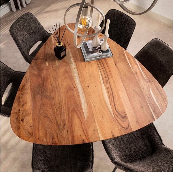 alesvelt Esstisch NEVIO TRIANGOLO Organischer Massivholztisch mit Spider-Gestell (1-Tisch), 135x76 cm Akazie massiv 6 Personen