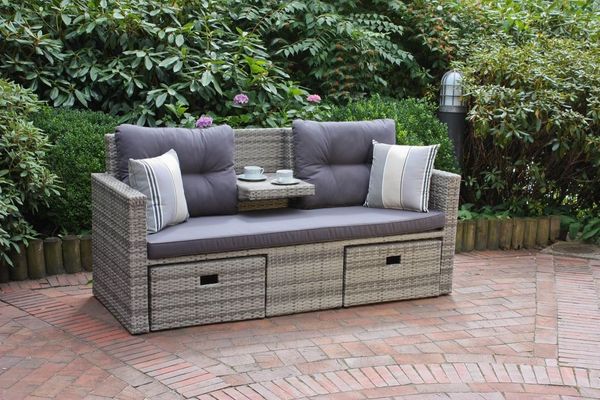 Lounge-Sofa Valletta aus Polyrattan
