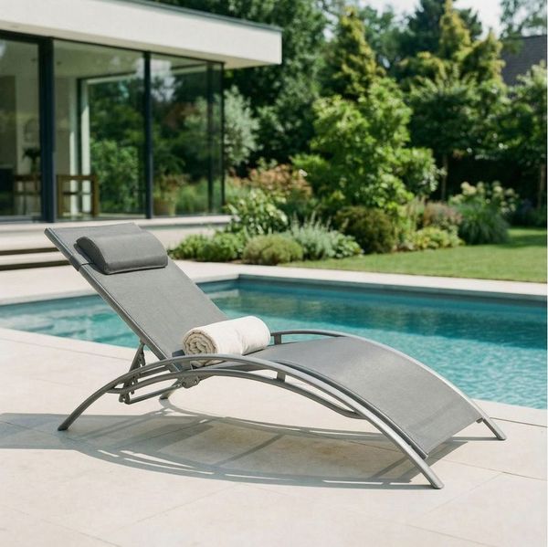 IDIMEX Gartenliege RELAX, Relaxliege mit Kissen Aluminiumgestell Textillehne & Kissen Grau