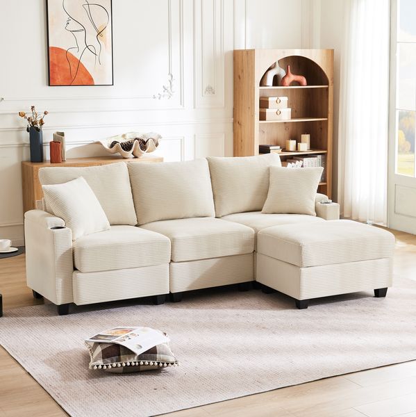 Ecksofa 213,5 x 139 x 87 cm mit Hocker, USB-Anschluss & Armlehnenablage – 3-Sitzer in Beige