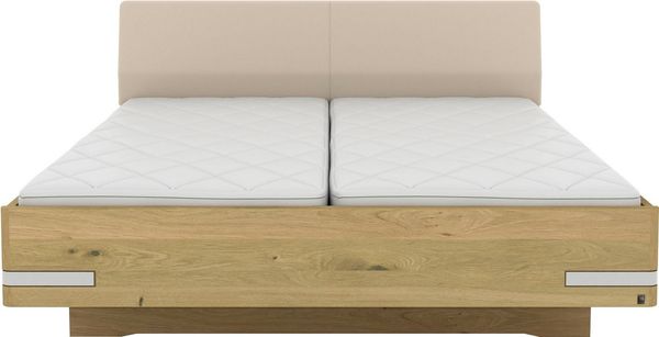 Musterring Holzbett Savona, Bettgestell, Bettrahmen, teilmassiv Bianco-Eiche (Belastbarkeit 220 Kg, 4-fache Liegehöhenverstellung, MADE IN GERMANY), Kopfteil Kunstleder Champagner, Details in Chrom, verschiedene Größen