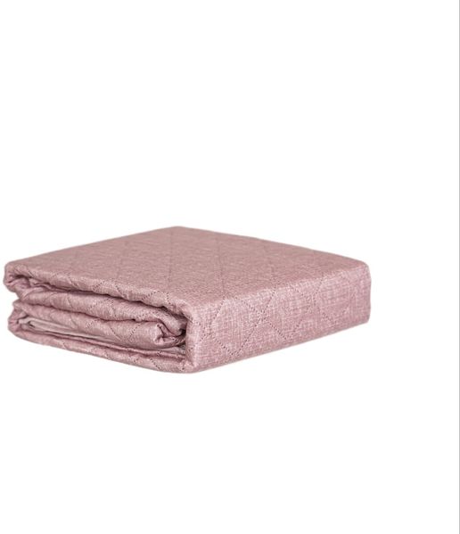 Tagesdecke 220 x 240 cm - Bett- & Sofaüberwurf mit Steppung, pflegeleicht & atmungsaktiv - Rosa