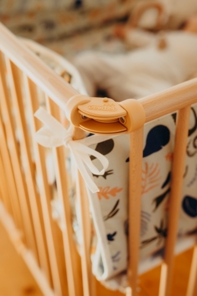 Geuther 2261+ Laufgitter Lucilee Plus 76x97 cm - natur 02 Bild 8