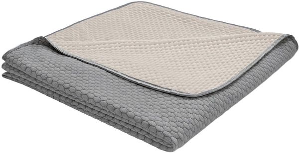 Wohndecke kühlende Sommerdecke, IBENA, mit innovativer Kühlwirkung