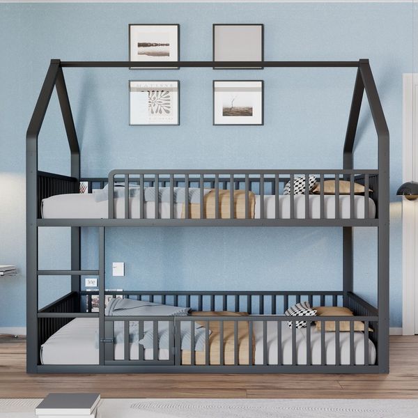 Merax Etagenbett (Jugendbett Kinderbett Stockbett, 1-St), Hohbett Metallbett 140x200cm mit Sicherheitsgeländer Leiter Tür & Dach