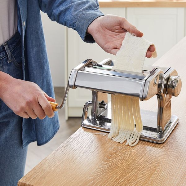 Monzana Nudelmaschine für diverse Nudelsorten aus Edelstahl