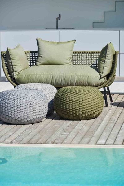 Hocker Moon aus Kunststoff, Olive, 60 x 60 x 35 cm Bild 4