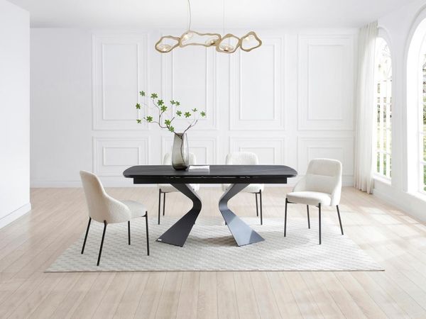 Vente-unique - Esstisch ausziehbar - 6 bis 10 Personen - Sicherheitsglas, Keramik & Metall - Marmor-Optik Schwarz - KAJARI von Maison Céphy