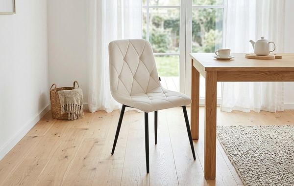 B&D home 4-Fußstuhl VICKA (Set, 4 St), Polsterstuhl aus Samt für Esszimmer und Küche