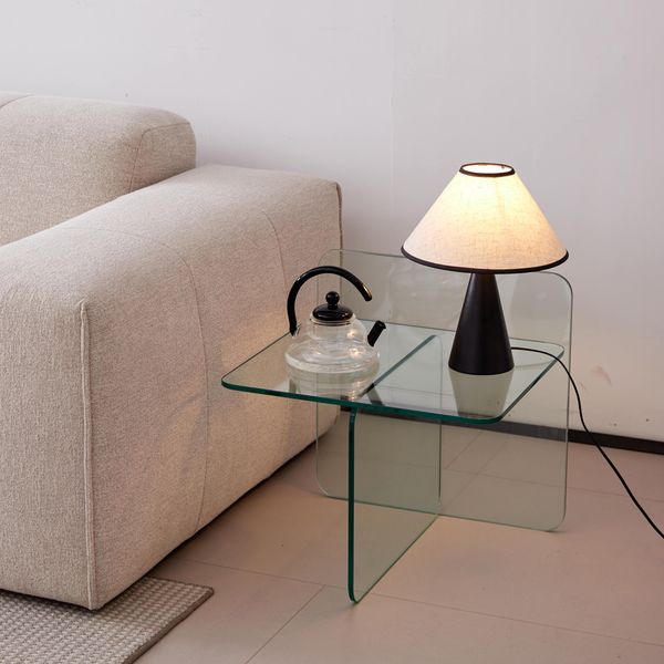 Beistelltisch aus klarem Hartglas, 45 x 45 x 51 cm, transparent, pflegeleicht