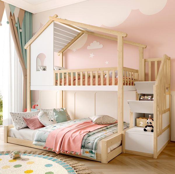 Etagenbett 90x200 cm + 140x200 cm mit Stauraumleiter und Bettgitter – Hausbett aus Kiefernholz in Natur/Weiß