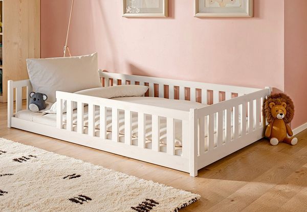 Kids Collective Kinderbett Bodenbett 120x200 cm mit Rausfallschutz & Lattenrost Montessori Bett Bed Gitterbett Kinder Jugendbett Einzelbett | weiß weitere Größen 80x160 | 90x200 | 140x200 cm