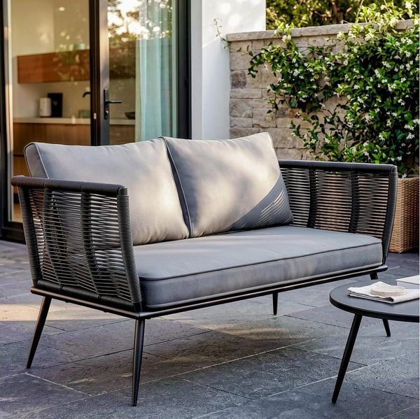 TLGREEN Gartenbank Polyrattan 2-Sitzer Sofa, Wetterfestes Garten- & Balkonmöbel (Outdoor Lounge Sofa mit Abnehmbaren Kissen, Robustes PE-Rattan), Geeignet für Terrasse Wintergarten Innenbereich