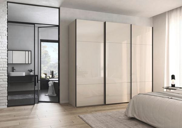 rauch Schwebetürenschrank Kleiderschrank Schrank Garderobe Schlafzimmerschrank CONTIDO (3 verschiedene Ausstattungen BASIC/CLASSIC/PREMIUM) aus hochwertigem Material in 6 Breiten 2 Griff-Farben MADE IN GERMANY