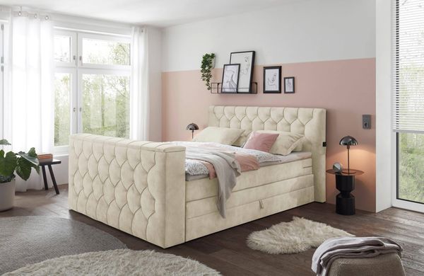 Boxspringbett Springdale - motorisierter TV-Halterung, geräumigem Bettkasten und Duo-Wendematratze H3/H4 - ED Exciting Design