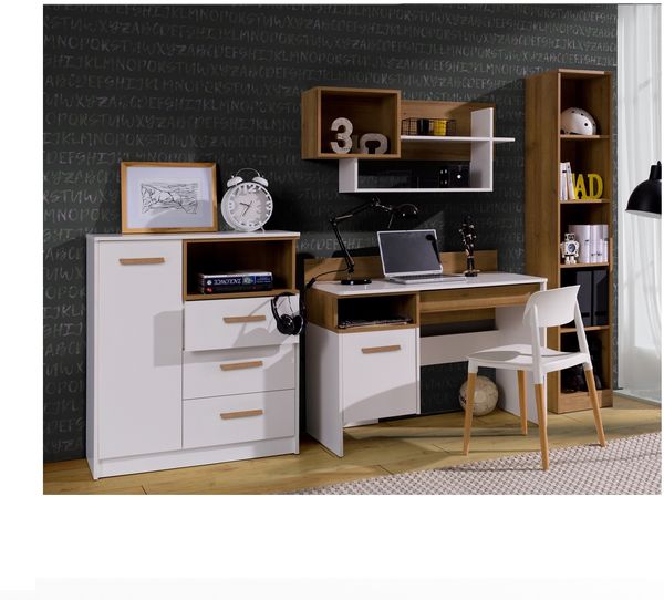 Marmex Möbel Grant Set-03B Jugendzimmer Komplett-Set 4-teilig mit Kommode, Schreibtisch, Wandregal, offenes Regal, Kinderzimmermöbel mit Schreibtisch, laminierte Spanplatte, weiß+riviera Eiche, 234x195x55 cm