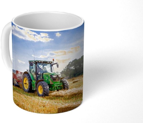 MuchoWow Tasse Traktor - Bauernhof - Heu - Feld - Sonne - Landleben, 1-tlg, Keramik, Kaffeetassen, Teetasse, Becher, Kaffeebecher, Geschenk