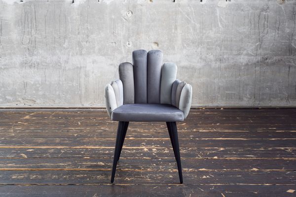 KAWOLA Stuhl FREJA Esszimmerstuhl Velvet grau Fuß schwarz 85 x 56 x 58 cm