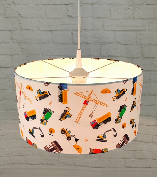 Coole Baustelle LED Hängelampe für Kinderzimmer mit Stoffschirm, bunt Ø 35cm