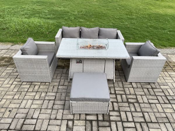 Fimous 6-Sitzer Polyrattan Gartenmöbel Set mit Sofa; Gas Feuertisch und 2 Sessel;Hocker Outdoor Terrassen Essgruppe Helles Grau