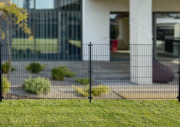 Garden 'N' More Einzelstabmattenzaun Set mit Rundpfosten, 150 cm hoch, anthrazit, 5 Elemente für 10 m, 6 Pfosten