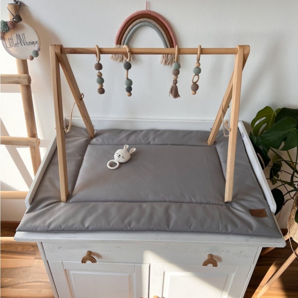 LittleANTunique Wickelauflage WICKELTISCHAUFLAGE, WICKELUNTERLAGE ABWISCHBAR GRAU Bild 2