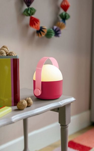 Remember LED Tischleuchte, Remember Leuchte OLE in Berry