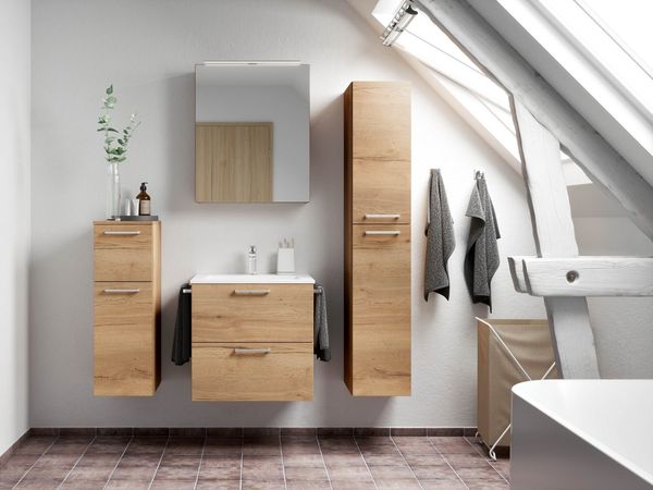 nobilia® Badmöbel-Set Tolvina, (4-St, vormontiert, mit Soft-Close), inkl. Spiegelschrank mit Beleuchtung und Dimmerfunktion, in 4 Breiten