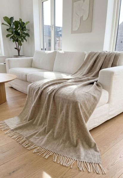 Wolldecke Marie aus feinster Merinowolle 140x200 Beige