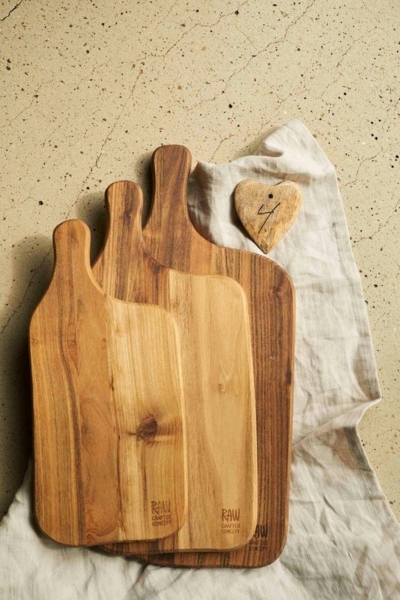 aida RAW Schneidebrett RAW Teak, Teakholz, organisch, jedes Stück ein Unikat Bild 3