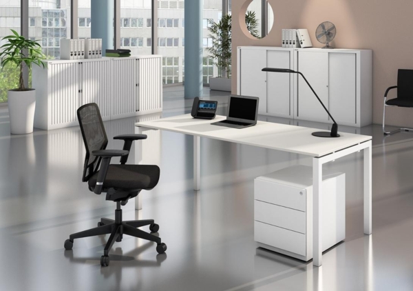 Cito Schreibtisch, 740 mm höhenfixes U-Gestell, H 19 x B 2200 x T 800 mm, Dekor ahorn, Gestell silber Bild 3