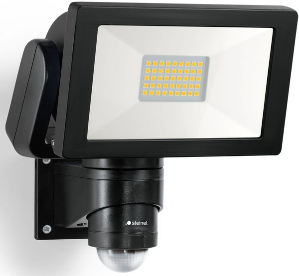 Steinel LED-Außenstrahler LS 300 S schwarz, mit 240° Bewegungsmelder, 2962 lm, 29,5 W, neutralweiß