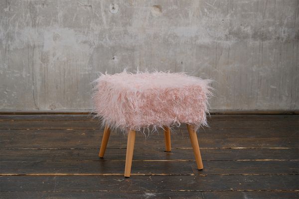 KAWOLA Hocker Fell FYNN Flokati Fellhocker rosa 45 x 42 x 42 cm
