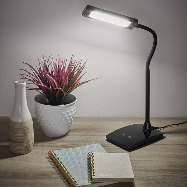 EMOS LED Tischlampe EDDY 6 Watt, max. Helligkeit 480 lm, einstellbare Lichtfarbe 3000 K/4500 K/6800 K, Lebensdauer 30000 Stunden, schwarz, Ra>83, 15,5 x 9,5 x 26 cm