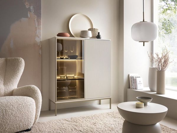 Compleo Vitrine LINO mit gerifflete Front, Loft stil, 2 Türen