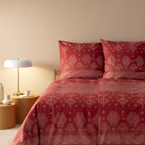 Bettwäsche Bassetti Mako Satin Kerala R1 bordeaux weinrot 135x200