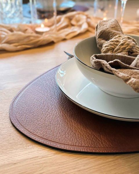 Designunterlage MATS, Leder 34 x 28 cm, braun, modern
