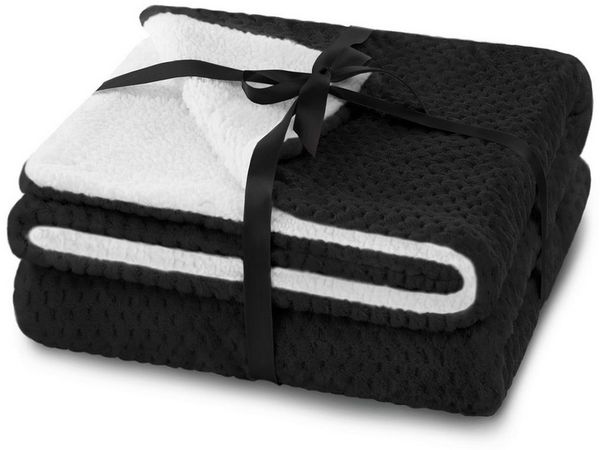 Wohndecke Kuscheldecke zarte Steppung Lammfelloptik, texpot
