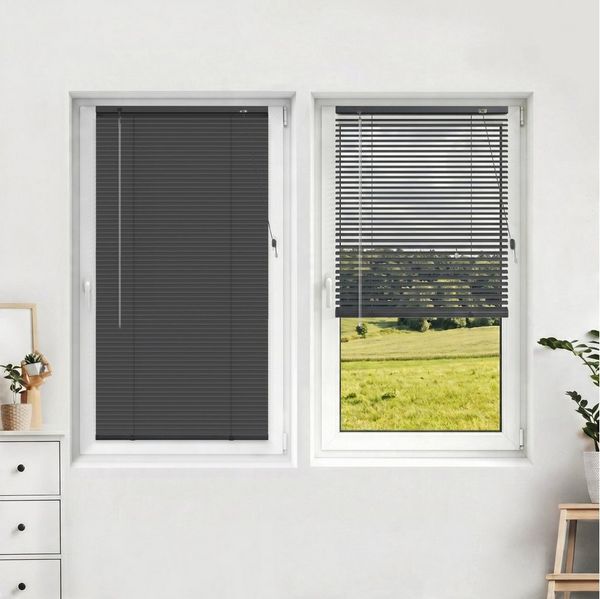 Victoria M. Jalousie LightLess Prime Aluminium-Jalousie 50x130 cm Schwarz matt, mit Bohren, ohne Bohren, geklemmt oder verschaubt, L Profil 25 mm Lamellen, feuchtigkeitsbeständig, verdunkelnd