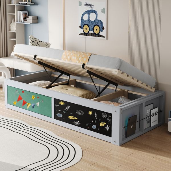 Kinderbett 90x200 cm mit hydraulischem Stauraum, Kreidetafel und Bücherfach – Holzbett in Grau