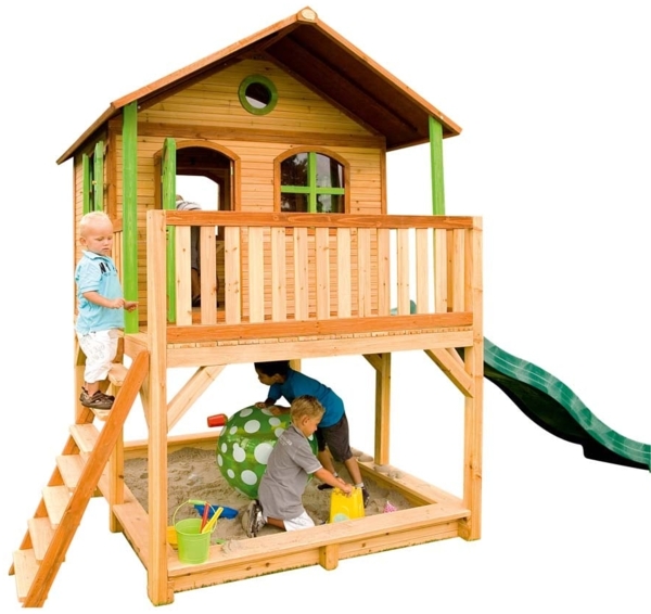 Axi Holz Kinderspielhaus Marc inkl. Veranda & Rutsche | Natur | 180x180x294 cm