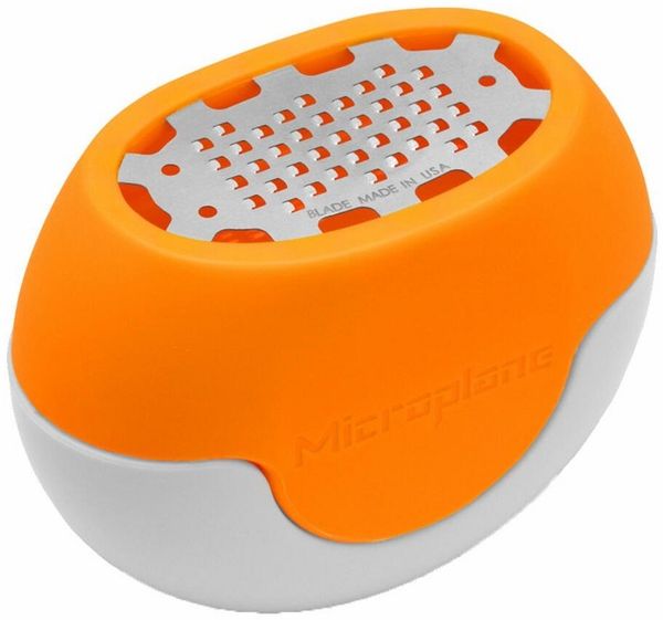 Microplane Zitruszester Flexi Zesti Orange, passt sich der Fruchtform an