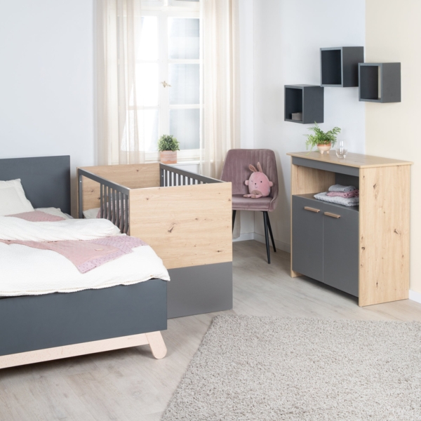 roba 'Anna' Babymöbel Set inkl. Babybett und Wickelkommode, abnehmbarer Aufsatz, Anthrazit / Dekor Kent Eiche, 60x120 cm Bild 4