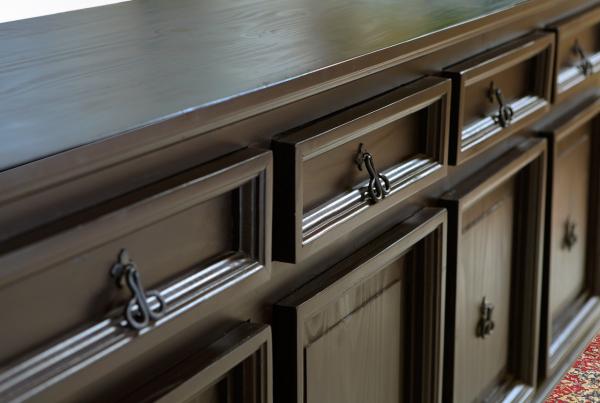 Großes Sideboard Kommode MEXICO KOLONIAL, schwarz-braun kolonialfarben lackiert, Pinie Massivholz Bild 2