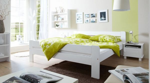 Ticaa Massivholzbett "Bert", FSC®-zertifiziert (Kiefer), Jugendbett, mit Lattenrost (90x200cm, 100x200cm, 140x200cm), ideal für das Kinder- und Jugendzimmer, Massivholz