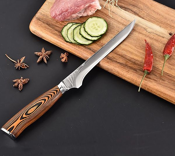 Ein Ausbeinmesser in seiner schönsten Form. Das Stechmesser eignet sich auch als Filetiermesser