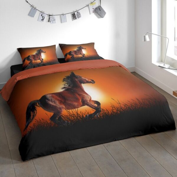 JACK Bettwäsche 135x200 cm Freedom Horse Pferd, Microfaser, 2 teilig, beeindruckendes Ambiente in braun-orangener Sonnenuntergangsstimmung