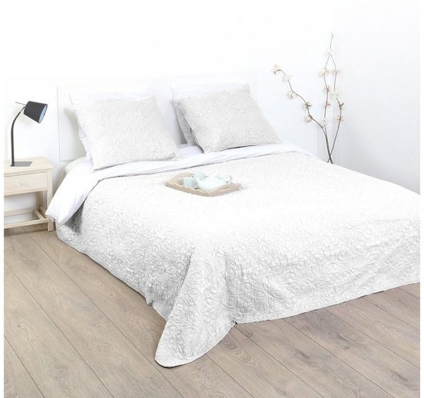 Stepp-Tagesdecke und zwei dekorative Kissenbezüge, Set, ivory Farbe