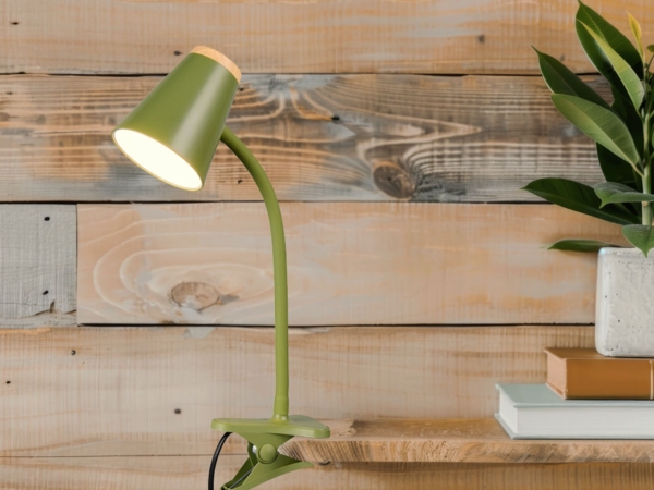 TRIO Reality Leuchten LED Klemmleuchte Pongo R25831115, Kunststoff Grün, Holznachbildung, inkl. 4.5 Watt LED, Flexarm