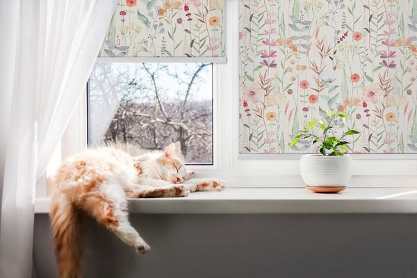 Rollo Lichtschutz Verdunklungsrollo Freihängend Bunte Blumen, Tulup, abdunkelnd, Freihängend, Verschraubung, Bedruckt